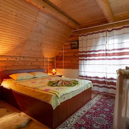 Guest house Gostynnyi Dvir Burkut