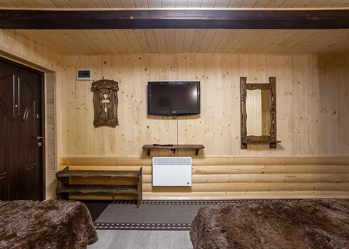 Guest house Gostynnyi Dvir Burkut Verkhovyna